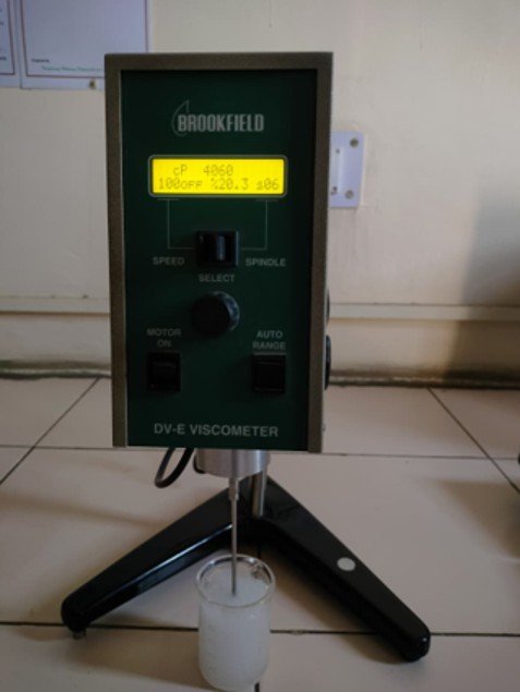 Measurement of viscosity of clove oil-loaded niosomal gel using Brookfield viscometer.